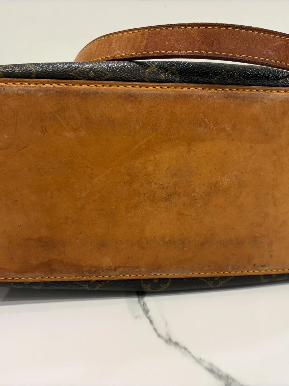 Louis Vuitton Monogram Canvas Tote with Natural Vachetta Trim
